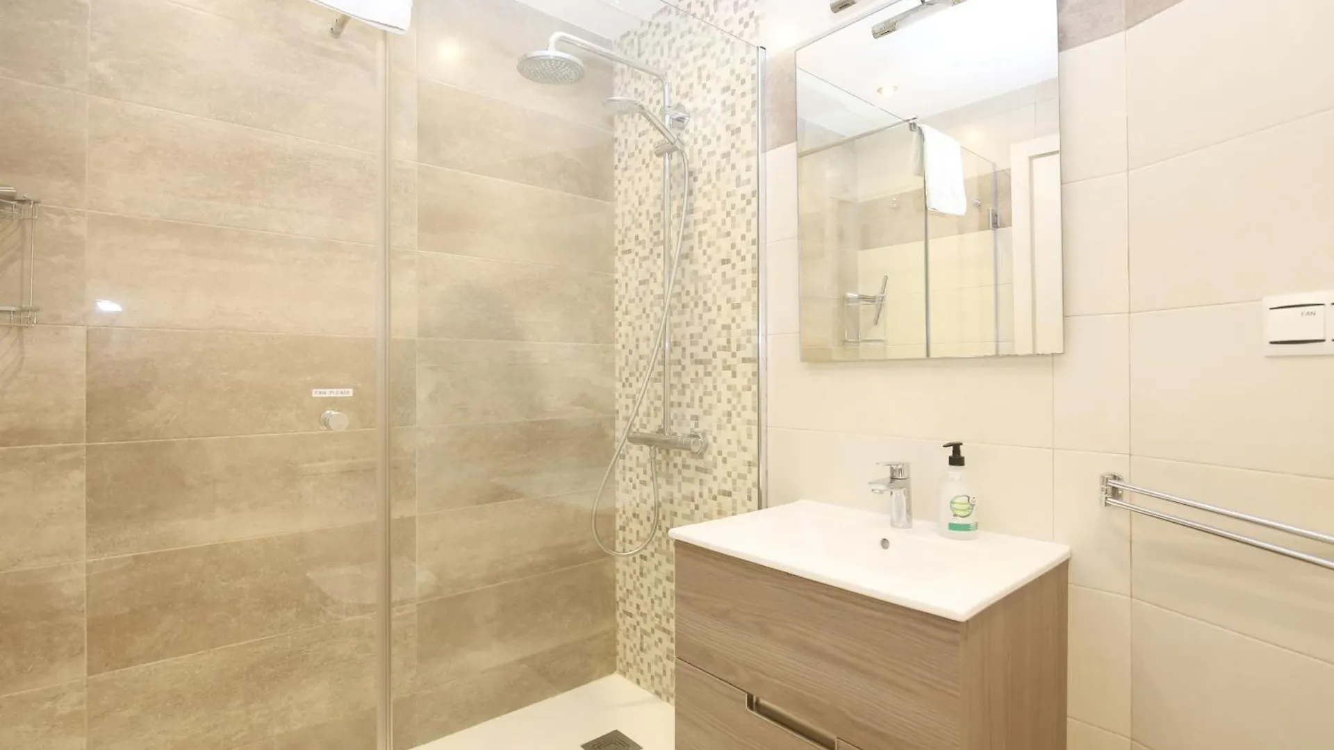Apartment Sheps Estepona Spain