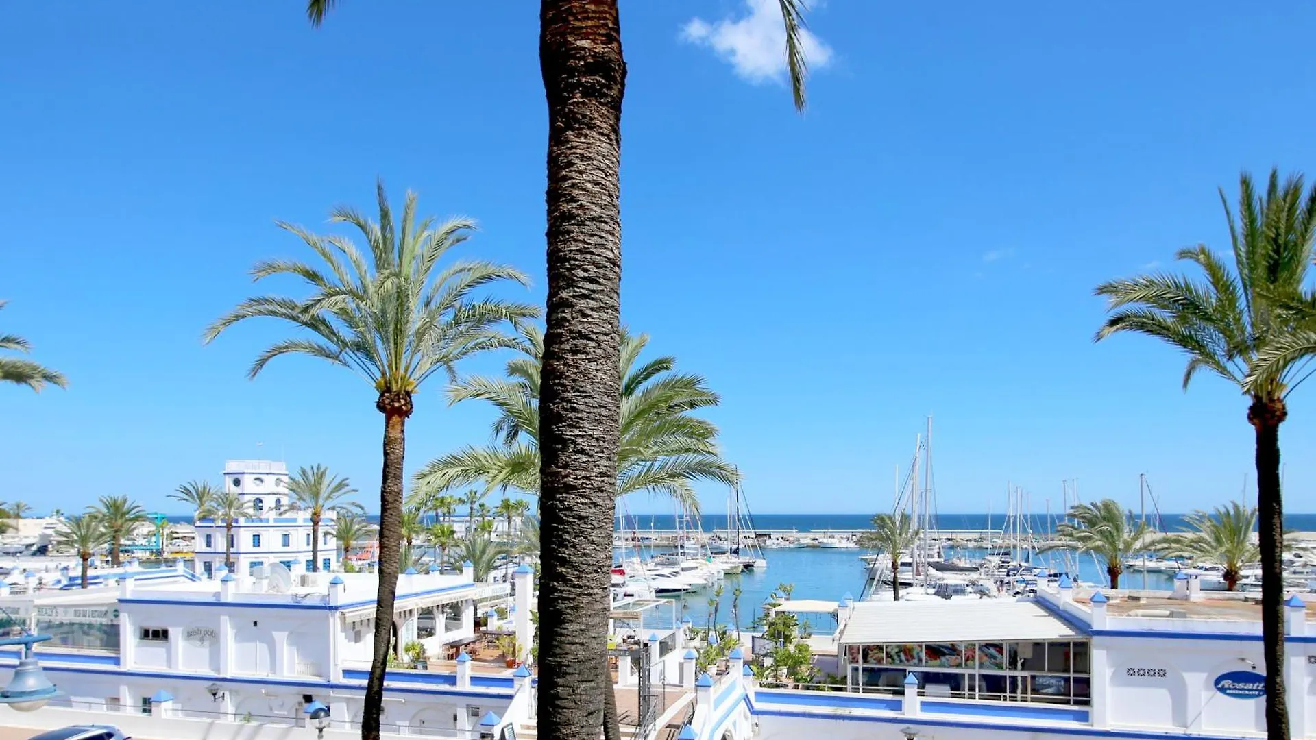 Apartment Sheps Estepona 0*,